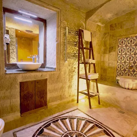 Hotel Rock Cave